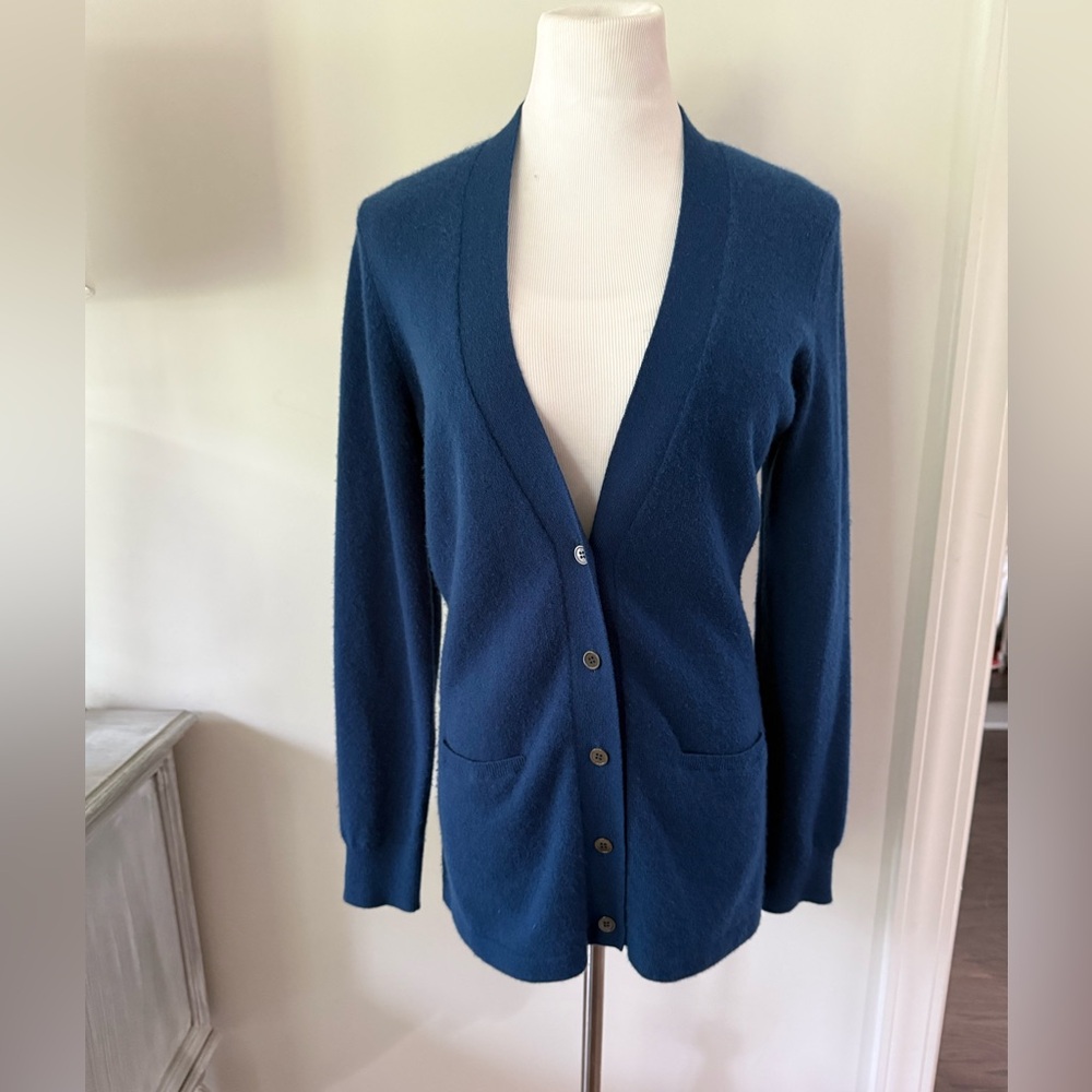 Mc Duff Essentials 100% Cashmere Boyfriend Button Down Cardigan View 2